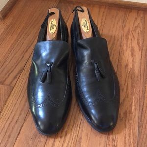 Salvatore Ferragamo Black Leather Wingtip Loafer